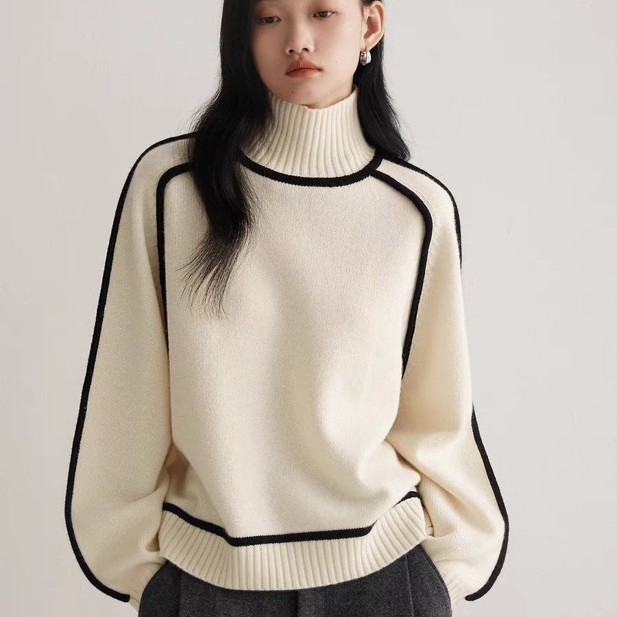 Half Turtleneck Knitted Sweater