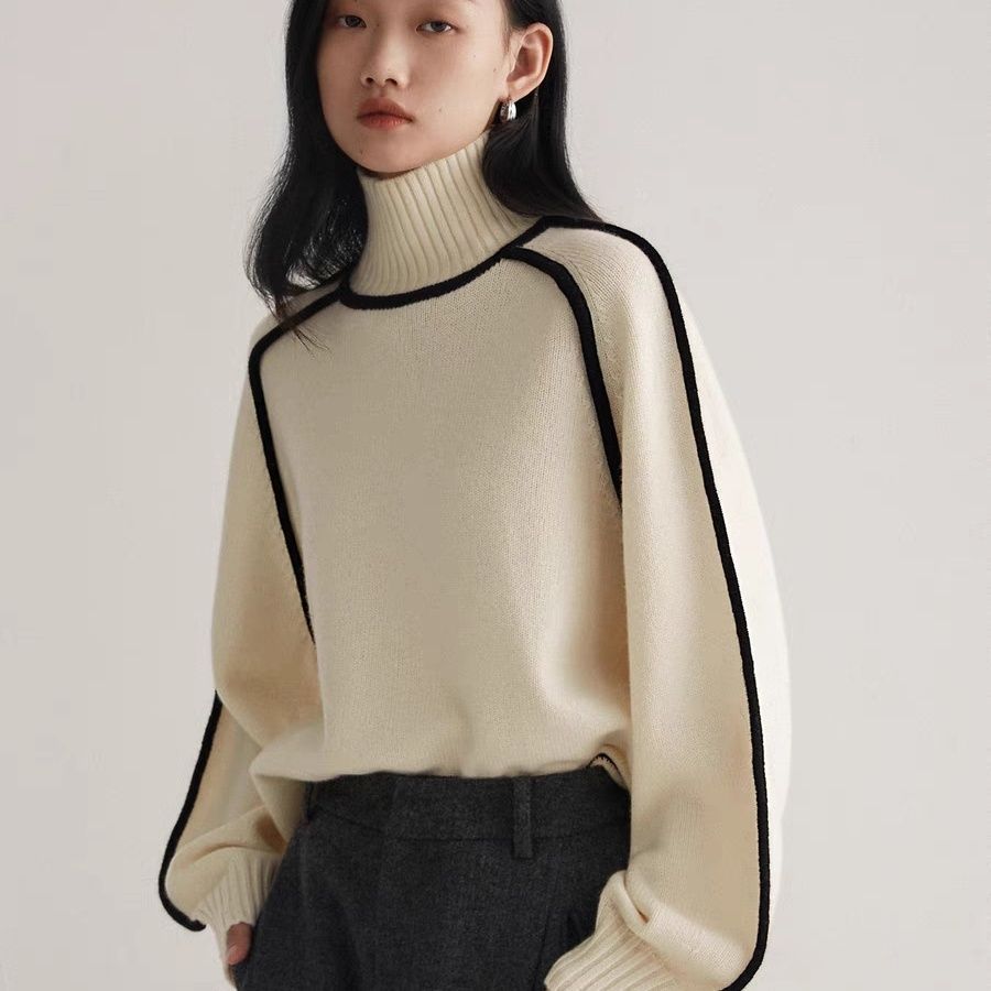 Half Turtleneck Knitted Sweater